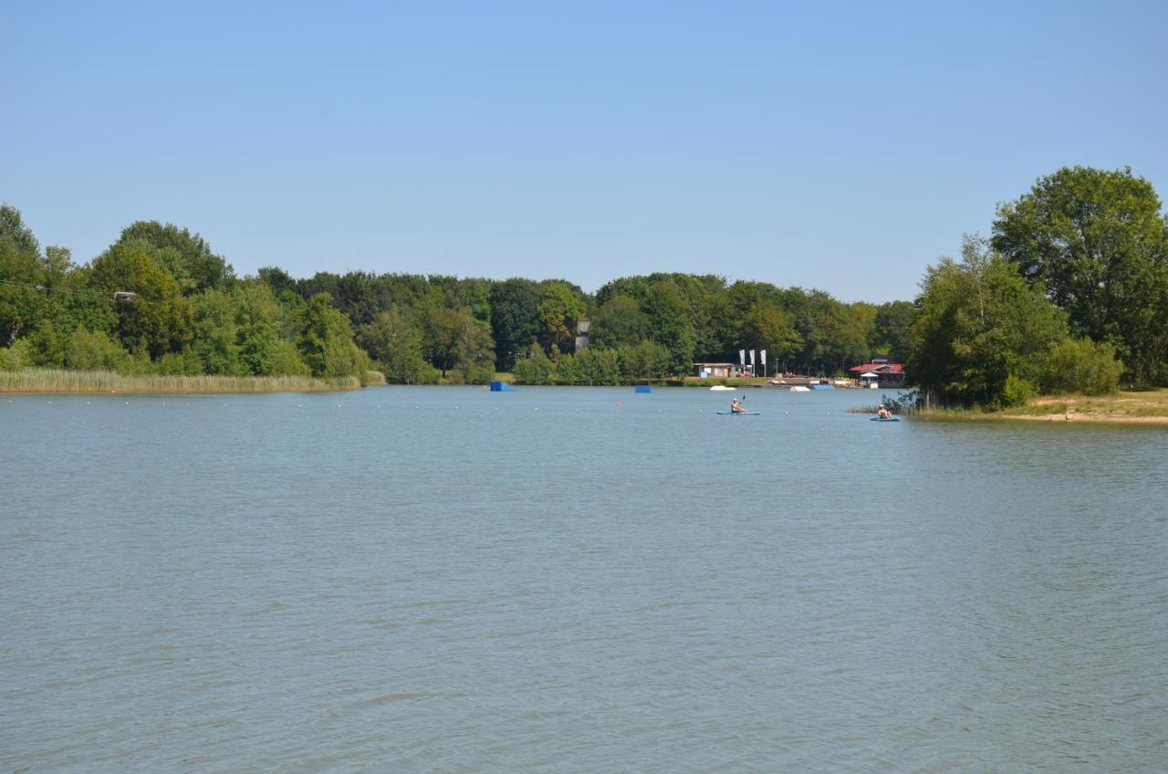 Drents Genieten - Lavendelheide Met Uitzicht Op Het Water Erm Exterior photo