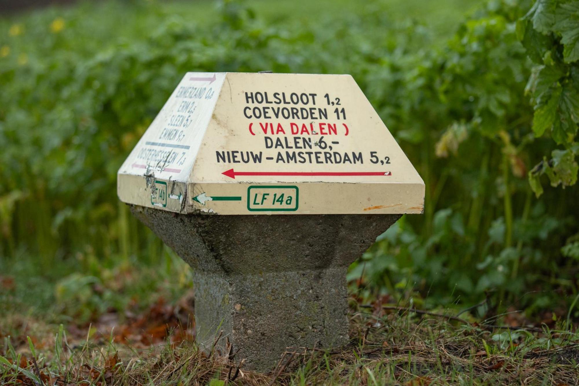 Drents Genieten - Lavendelheide Met Uitzicht Op Het Water Erm Exterior photo
